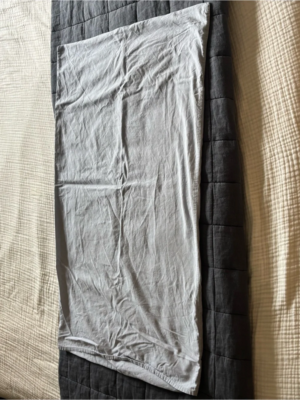 Light Blue King Solid Duvet Cover and Pillowcases Zip Closure with Corner Ties